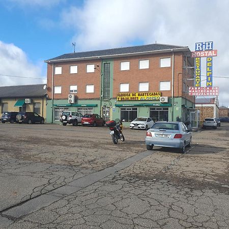 Hostal Residencia Delfin Astorga Exterior photo